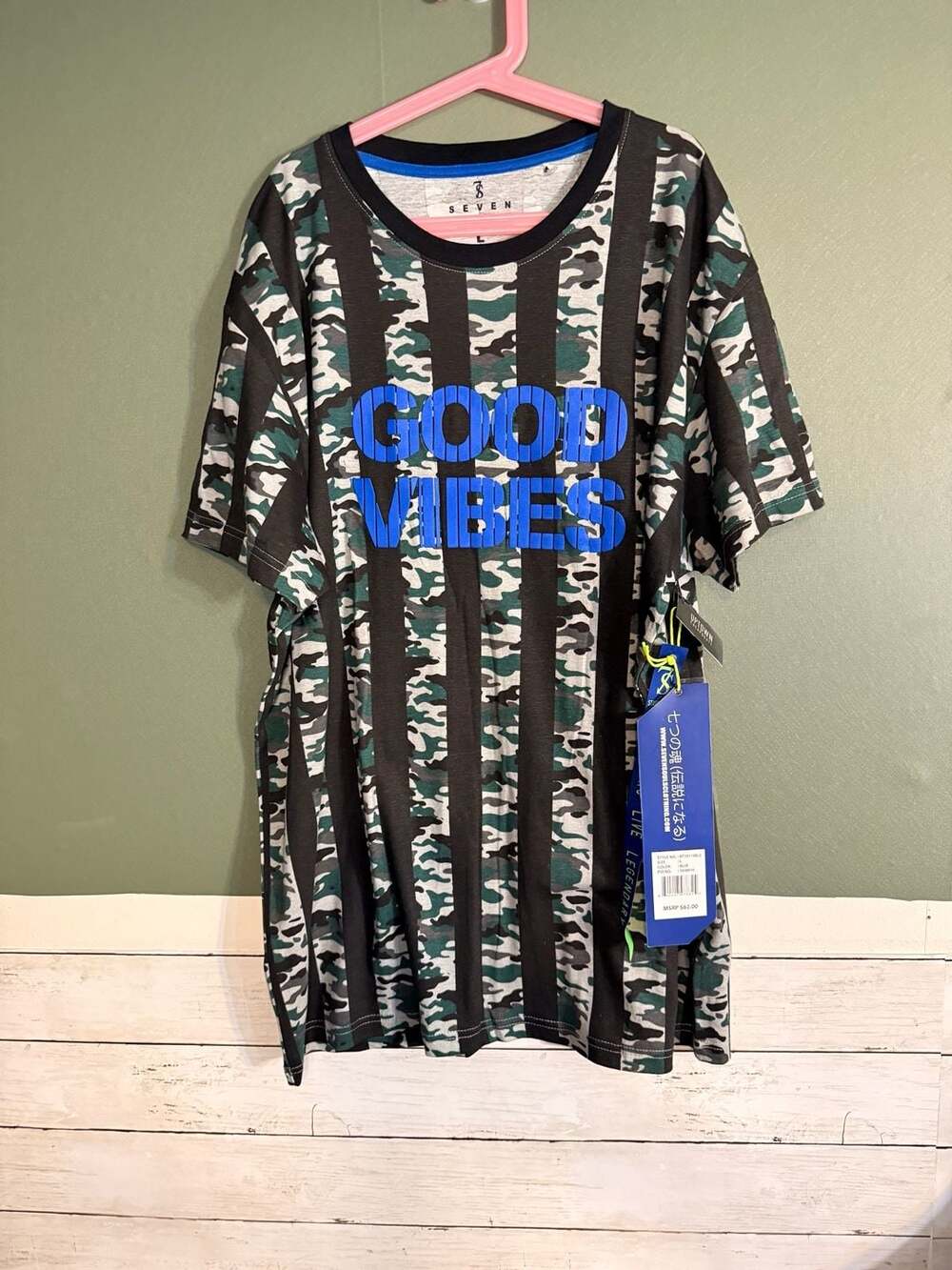 NWT Seven Souls Good Vibes Camo Striped Graphic T-Shirt Size Large